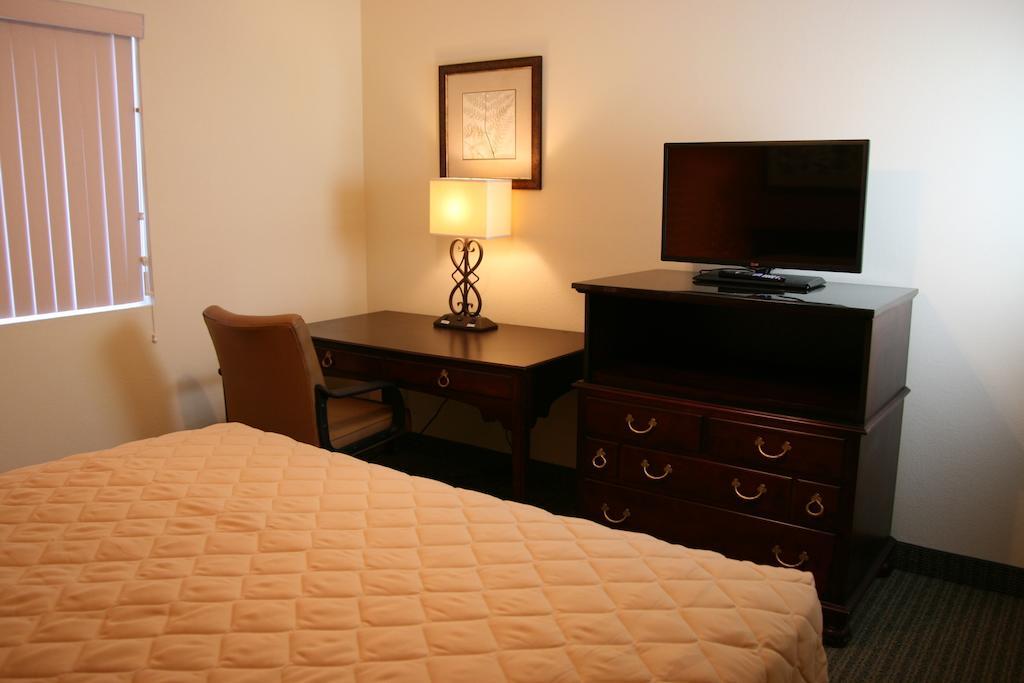 Affordable Suites - Fayetteville/Fort Bragg Стая снимка